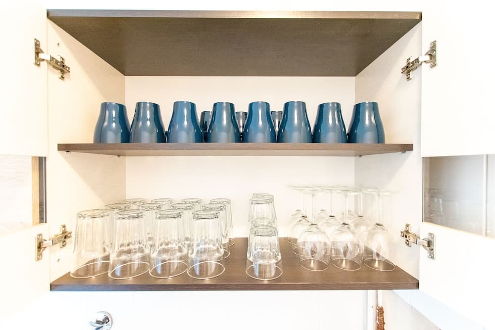 Comfortable Large Center Apartment