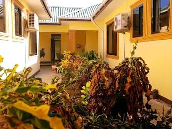 Safari Lodge Kunduchi