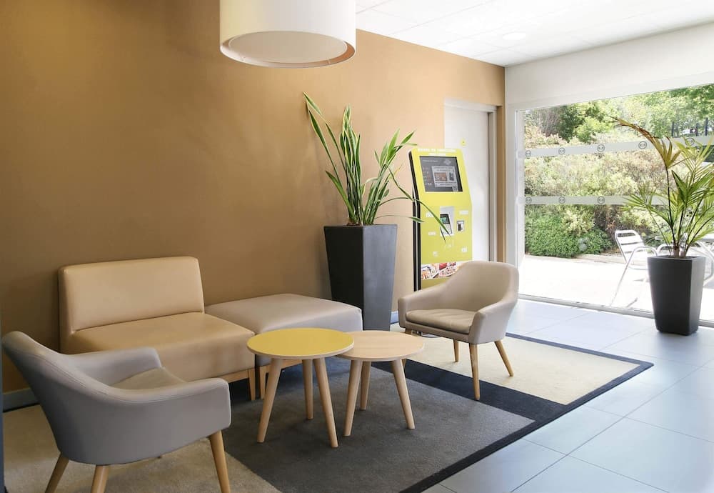 B&B HOTEL MARSEILLE La Valentine Saint-Menet