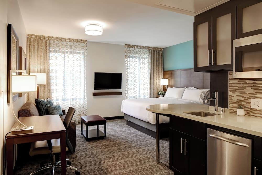 Staybridge Suites Seattle - South Lake Union by IHG