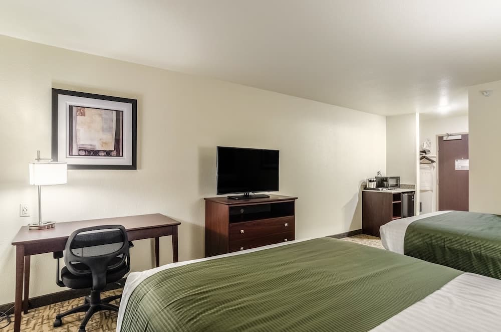 Cobblestone Inn & Suites - Bridgeport