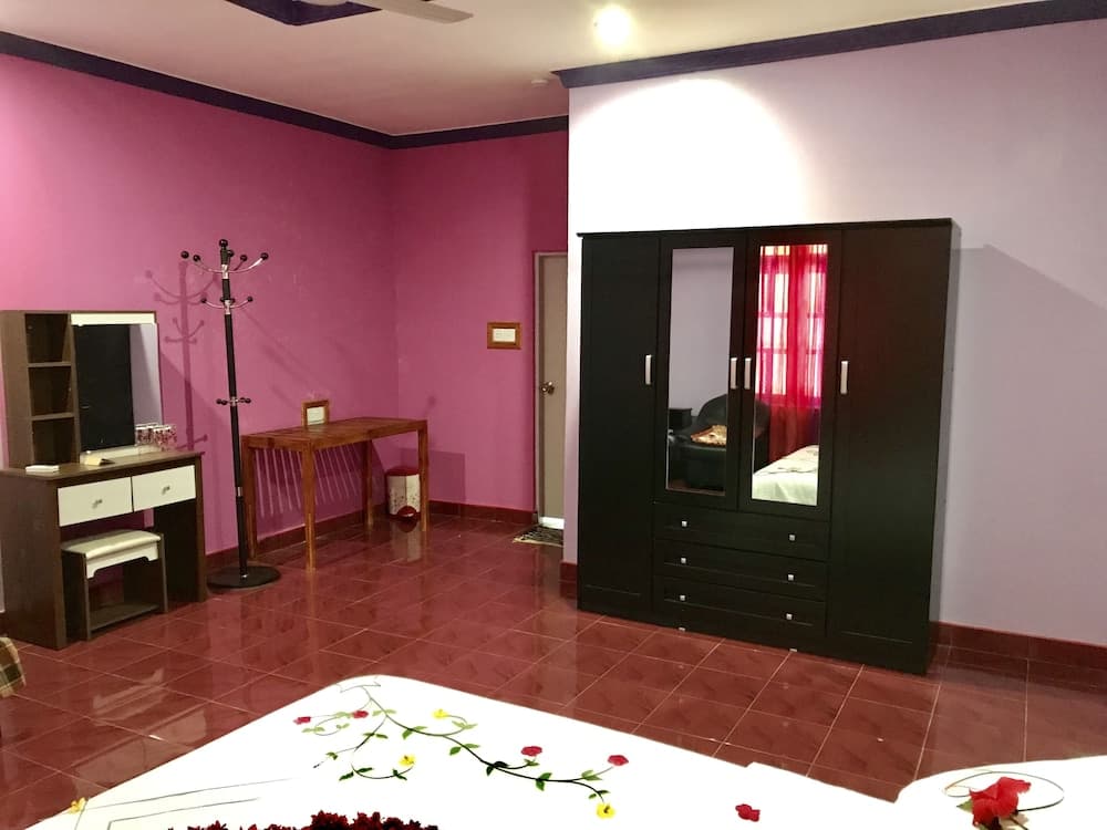 Sunnyside Maamendhoo