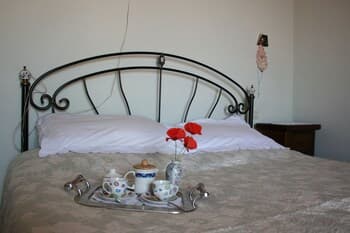 Stunning Private Villa With Wifi, Private Pool, TV, Terrace, Pets Allowed, Parking, Close to Cortona