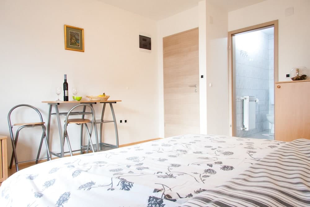 Rooms Garden Zagreb Airport