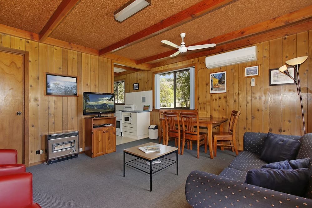 Kalamunda 6 - On the Rail Trail