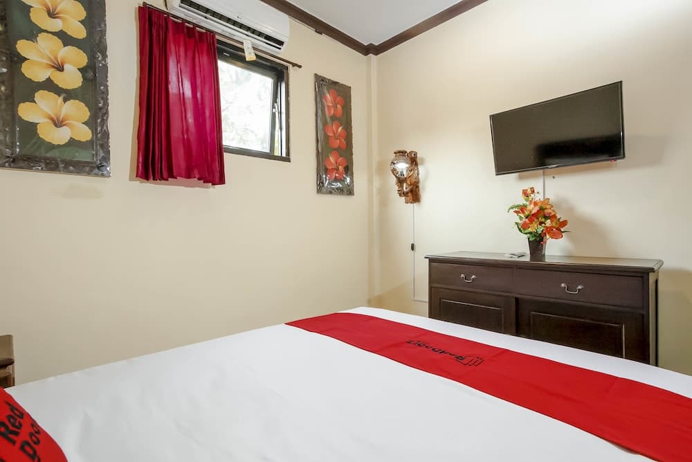 RedDoorz near DBL Arena