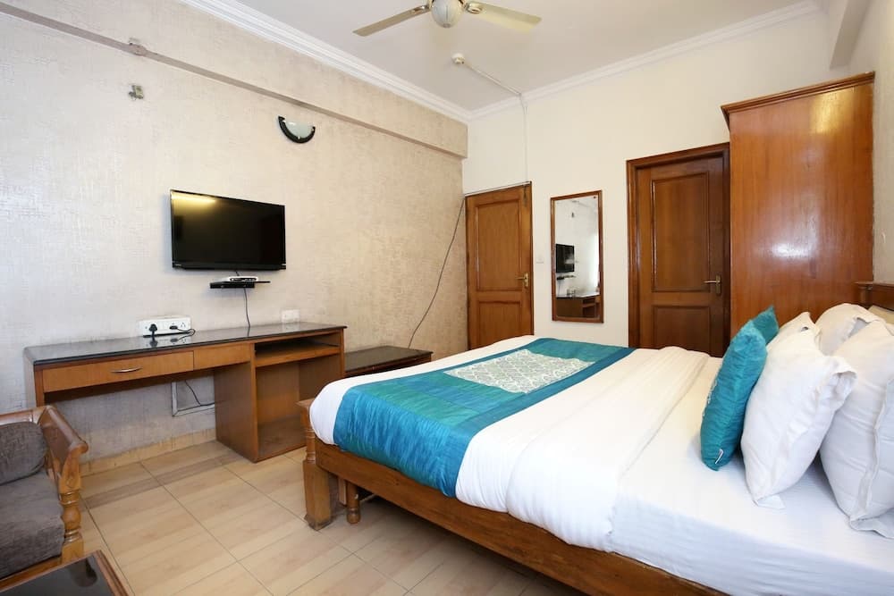 OYO 3932 Welcome Residency Hotel 35
