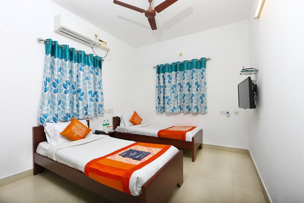 OYO 5448 Phoenix Hospitality Apartments