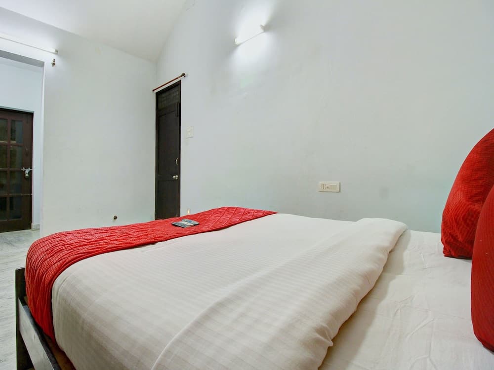 OYO 8508 Heritage Residency