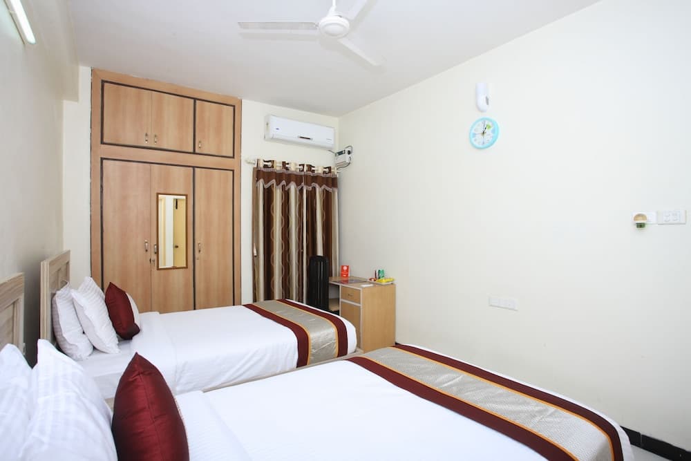 OYO 9939 Nortels Apartments