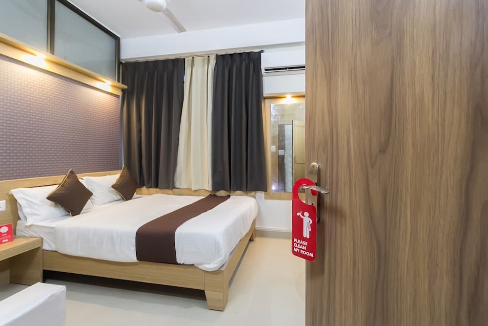 OYO 5545 Spectrum Residency