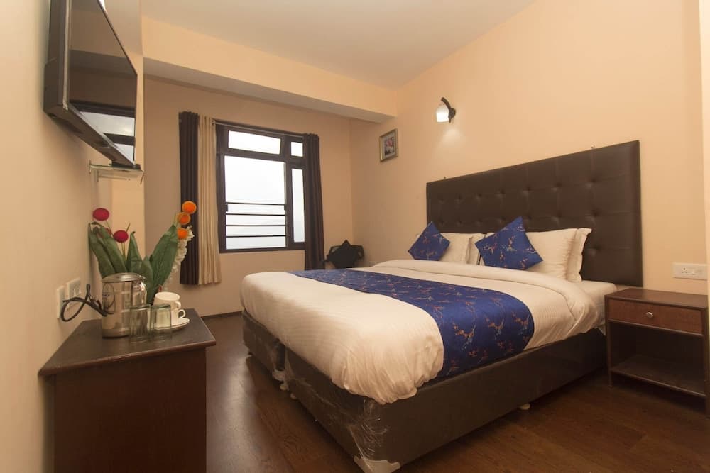 OYO 9686 Hotel Shantiniketan