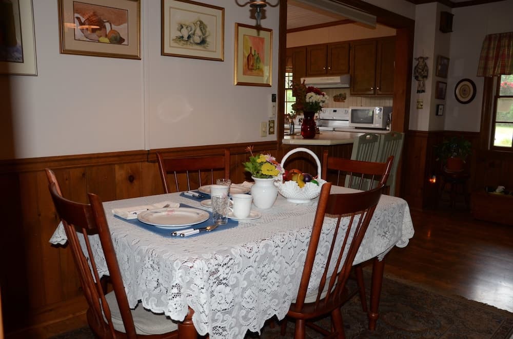 Red Cardinal Bed and Breakfast