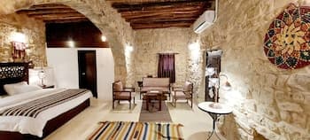 Hayat Zaman Hotel & Resort