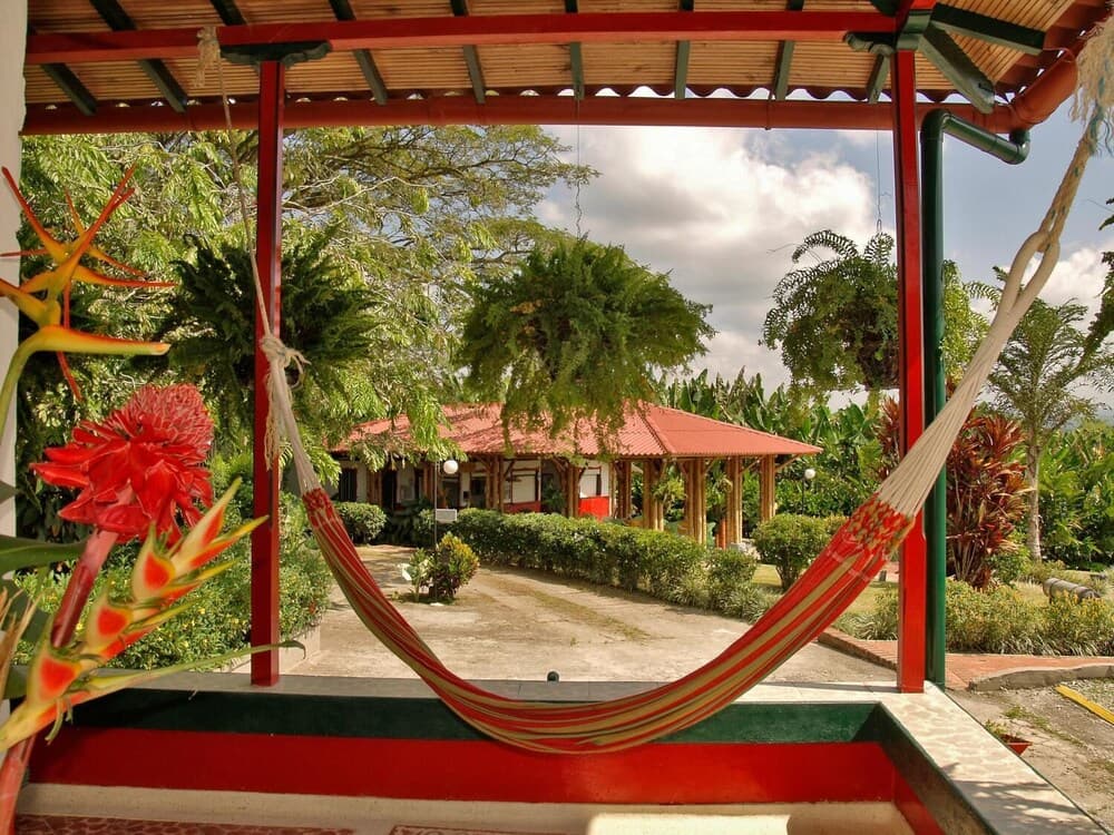 Hostal Portal del Samán