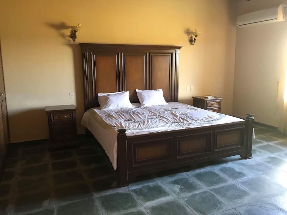 Carlos Franco Country Golf Club