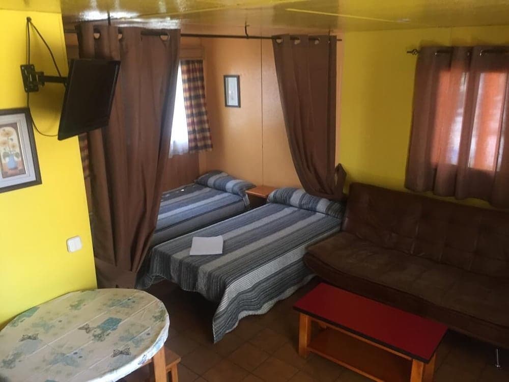 Bungalows Camping Alpha Madrid