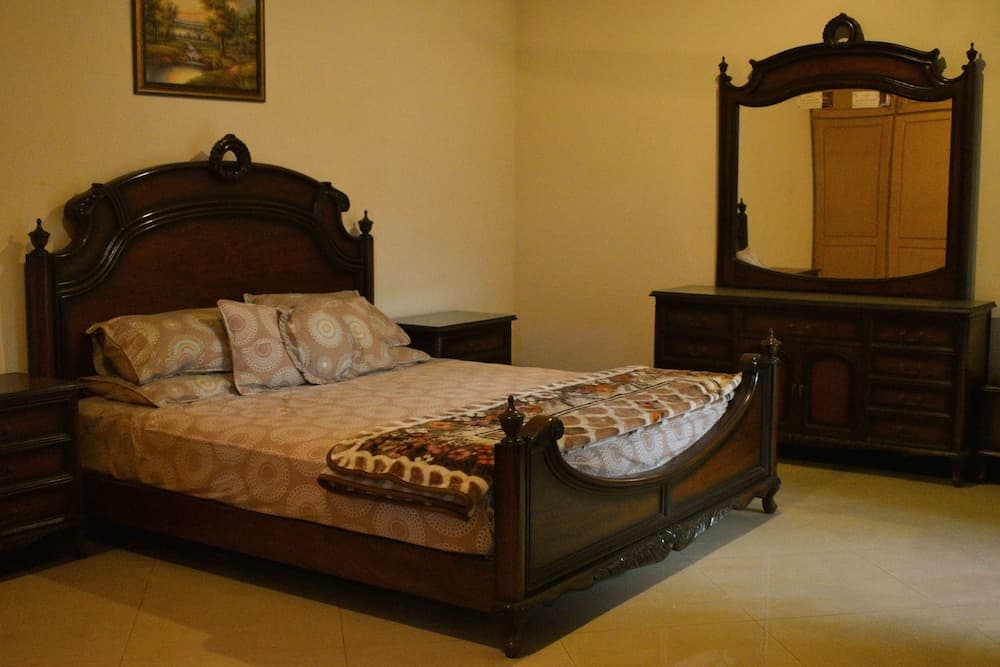 Lahore Home Stay