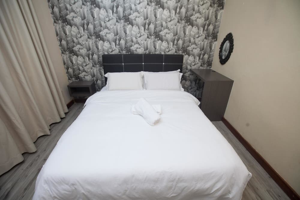 Natol Homestay - Paris BDC