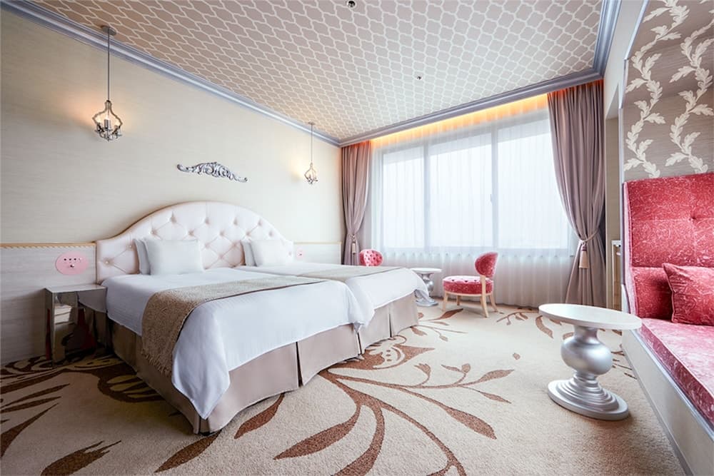 HOTEL UNIVERSAL PORT VITA