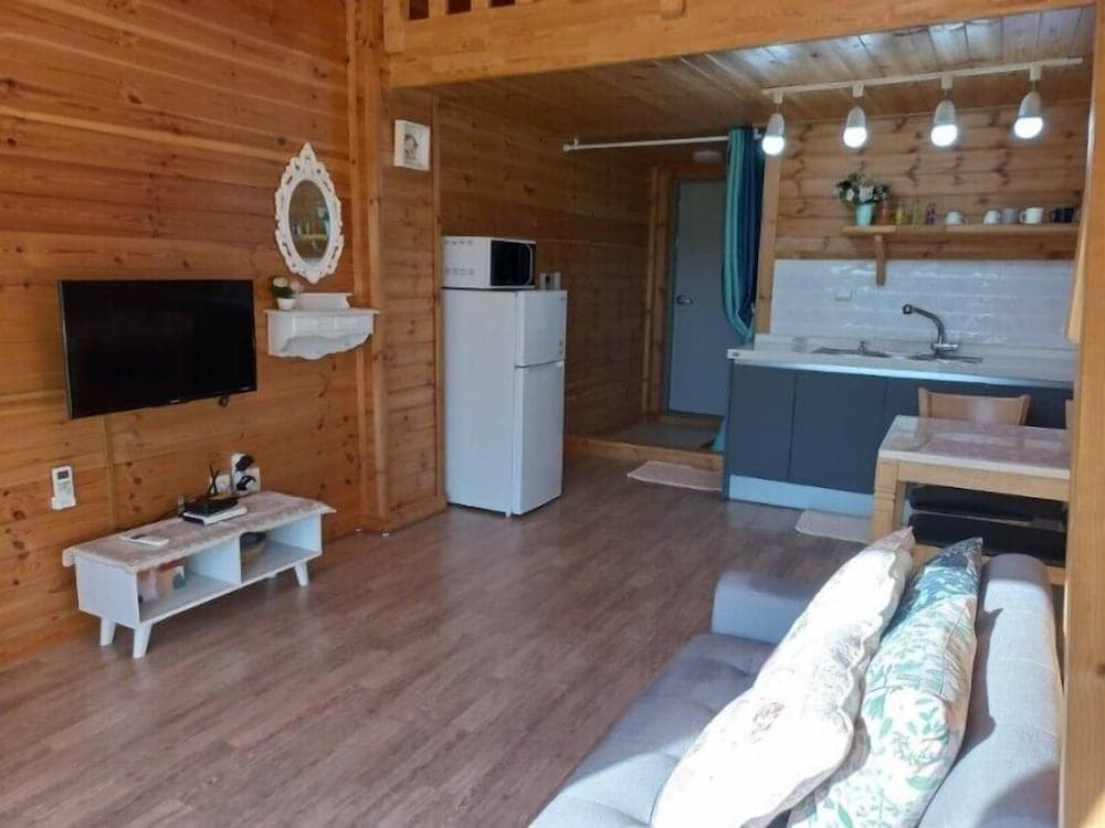 Daegwanryeong Genie House