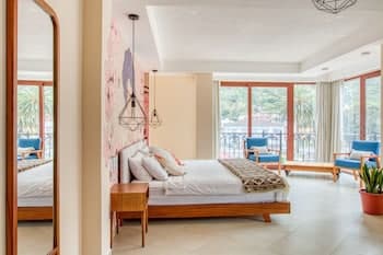 Selina Baños - Hostel