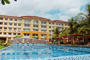 2 Bedroom at San Remo Oasis near SM Seaside