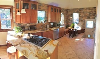 Tudor in the Downtown Historic District 6Br Home