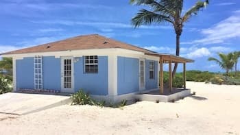 Paradise Beach - Lovers Hideaway