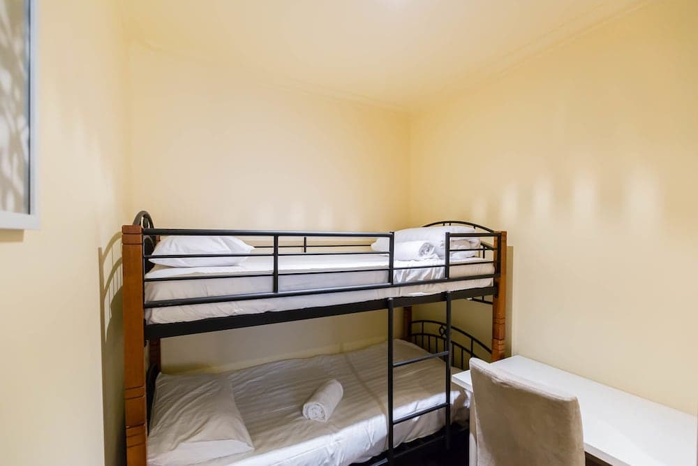 ELIZA, 2BDR Melbourne Apartment