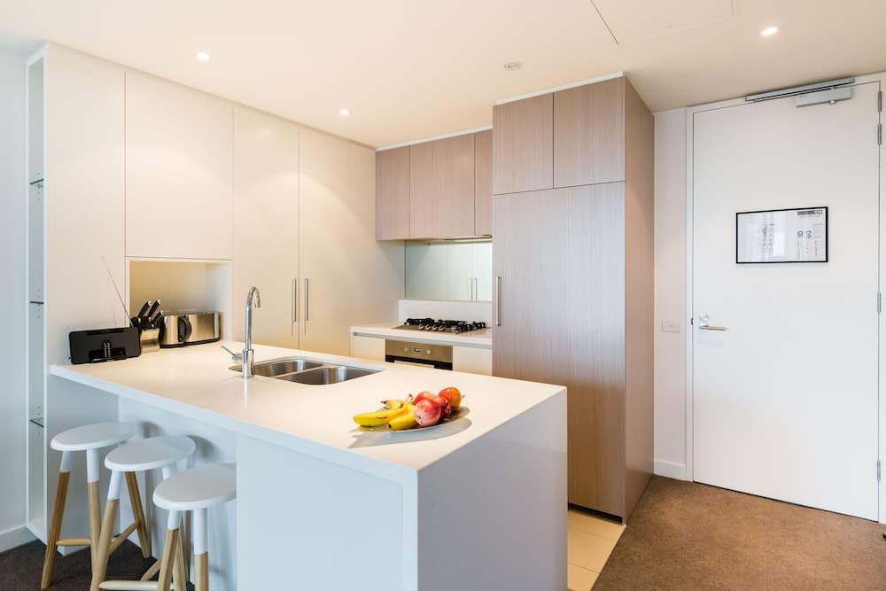 MILA, 1BDR Cremorne Apartment