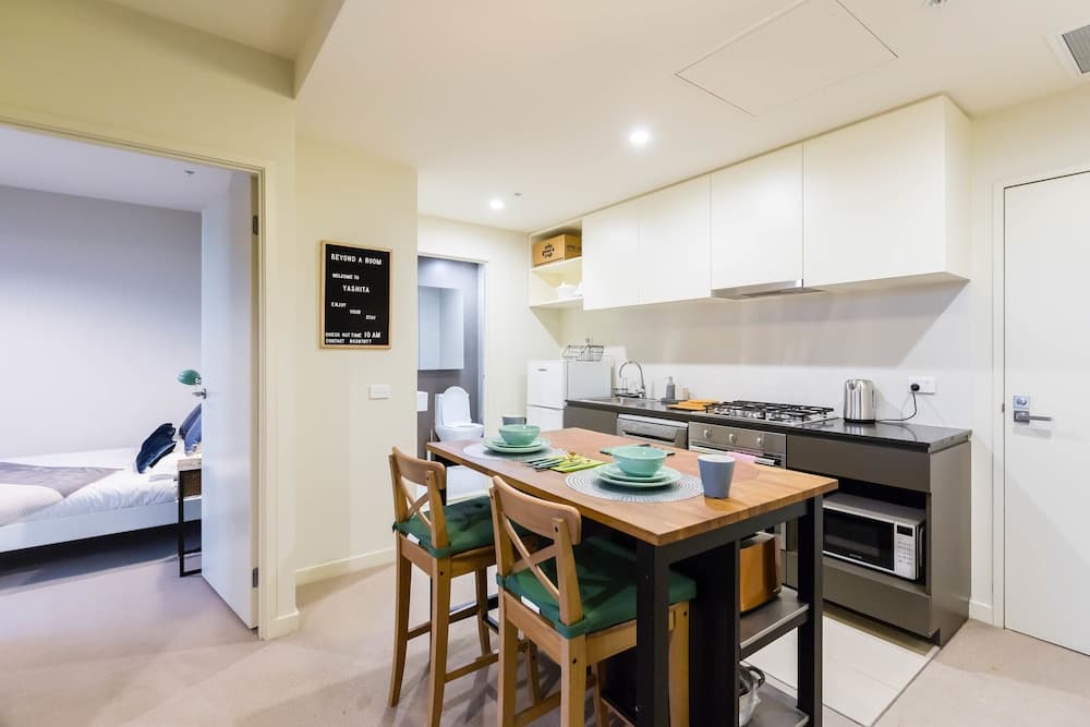 YASHITA, 2BDR Melbourne Apartment