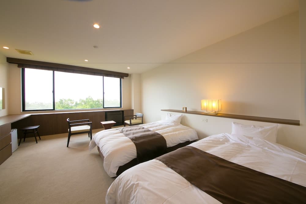 The Guernsey Hotel & Resort