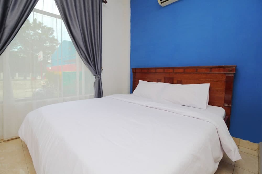 Serena Anggrek Hotel