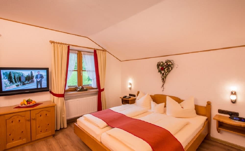 Hotel Alpspitz B&B