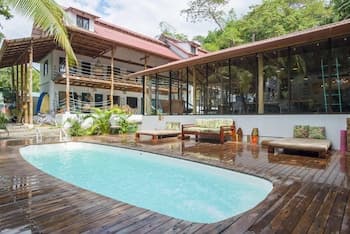 Selina Santa Teresa South - Hostel