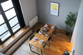 4B Loft Penthouse Industrial City views