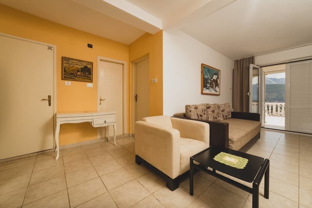 Apartments Villa Ana