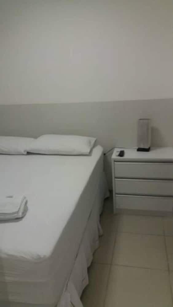 Flat Futuro Prince Premium