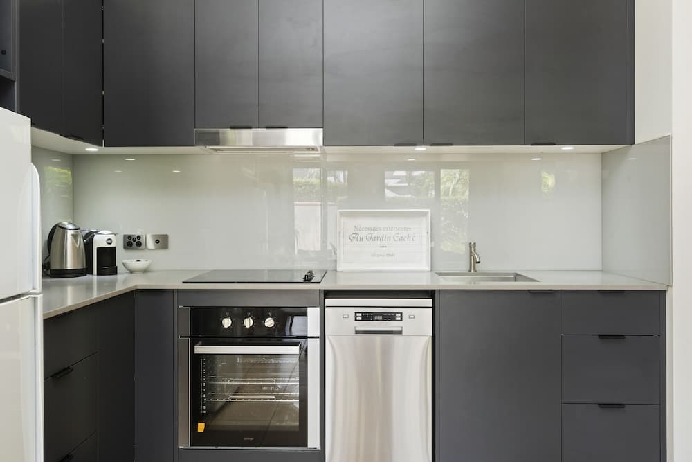 Byron Getaway at The Crest