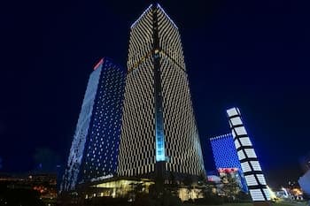 Pullman Yantai Center