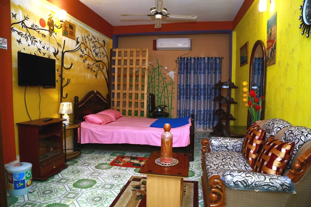 Green Leaf Guest House