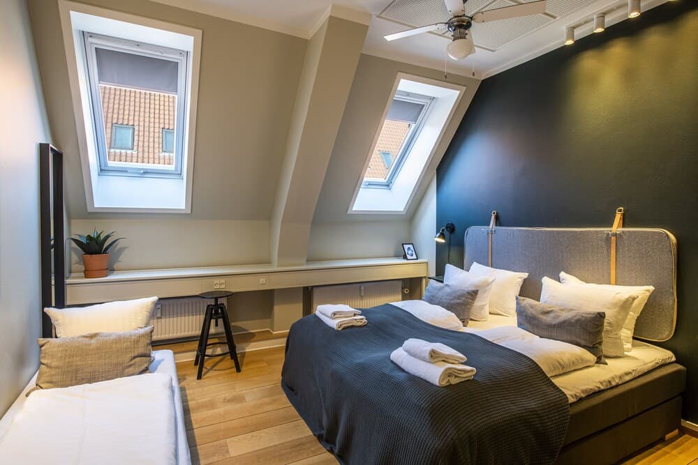 Kings Garden 1 by Daniel&Jacob’s