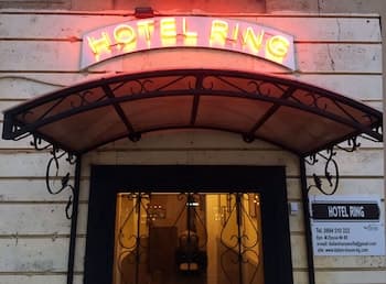 Hotel Ring