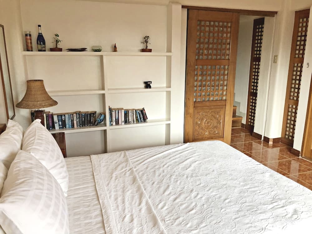 Waimea Luxury Houses - Adults Only