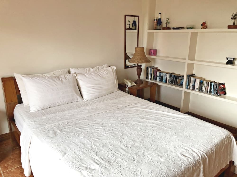 Waimea Luxury Houses - Adults Only