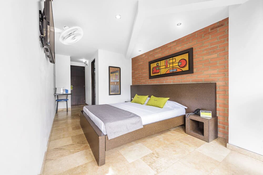 Ayenda 1212 Parque Laureles