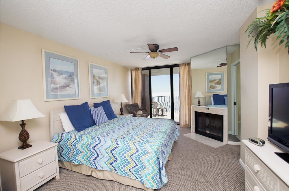 The Palms 1701 Villa Villa 4