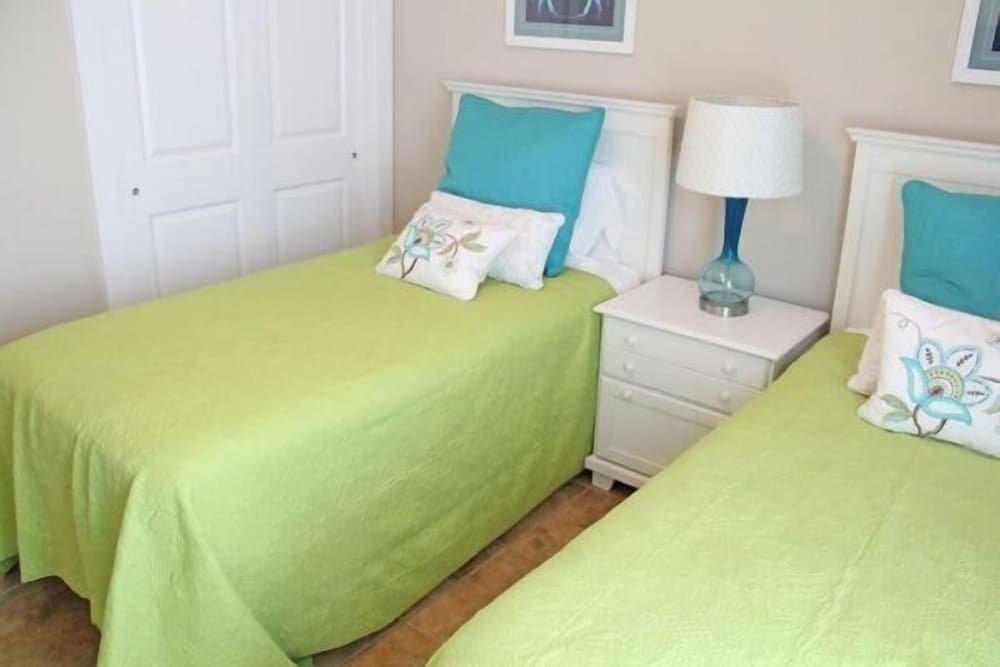 South Beach Cottages - 2701R Apartment 4