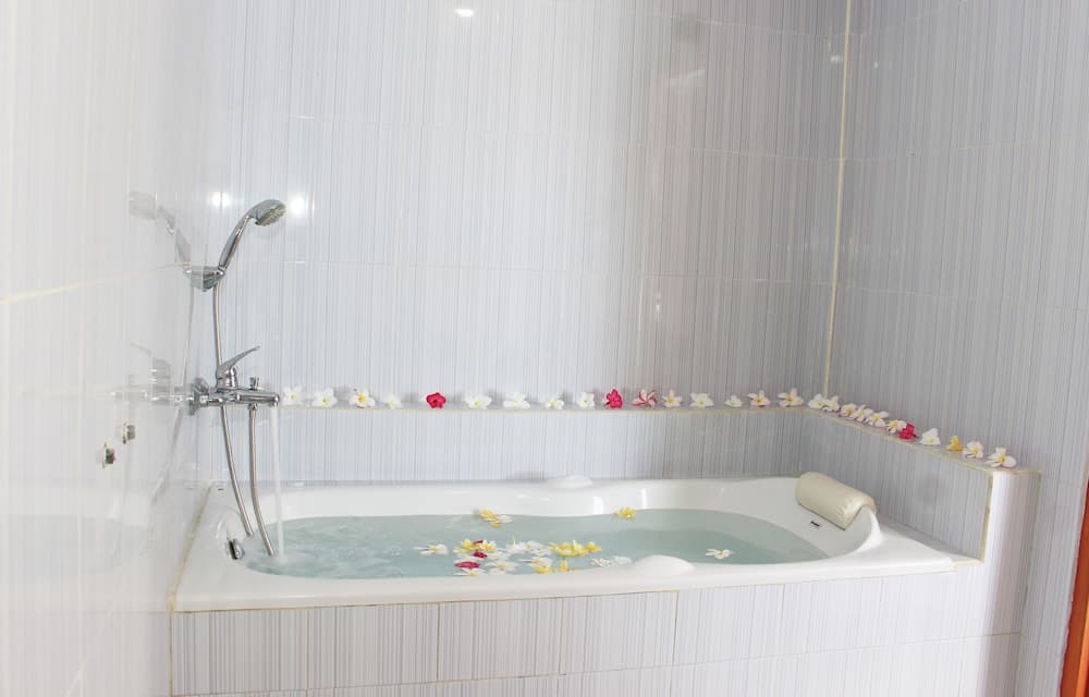 Manta Cottage Seaview Plus